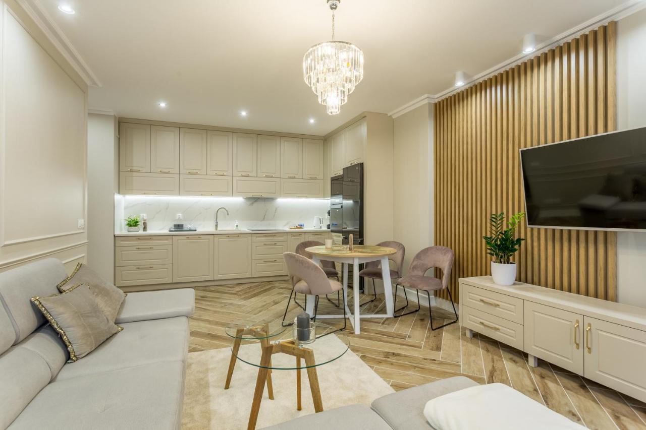 Apartament Jasminowy Apartment Elk Bagian luar foto